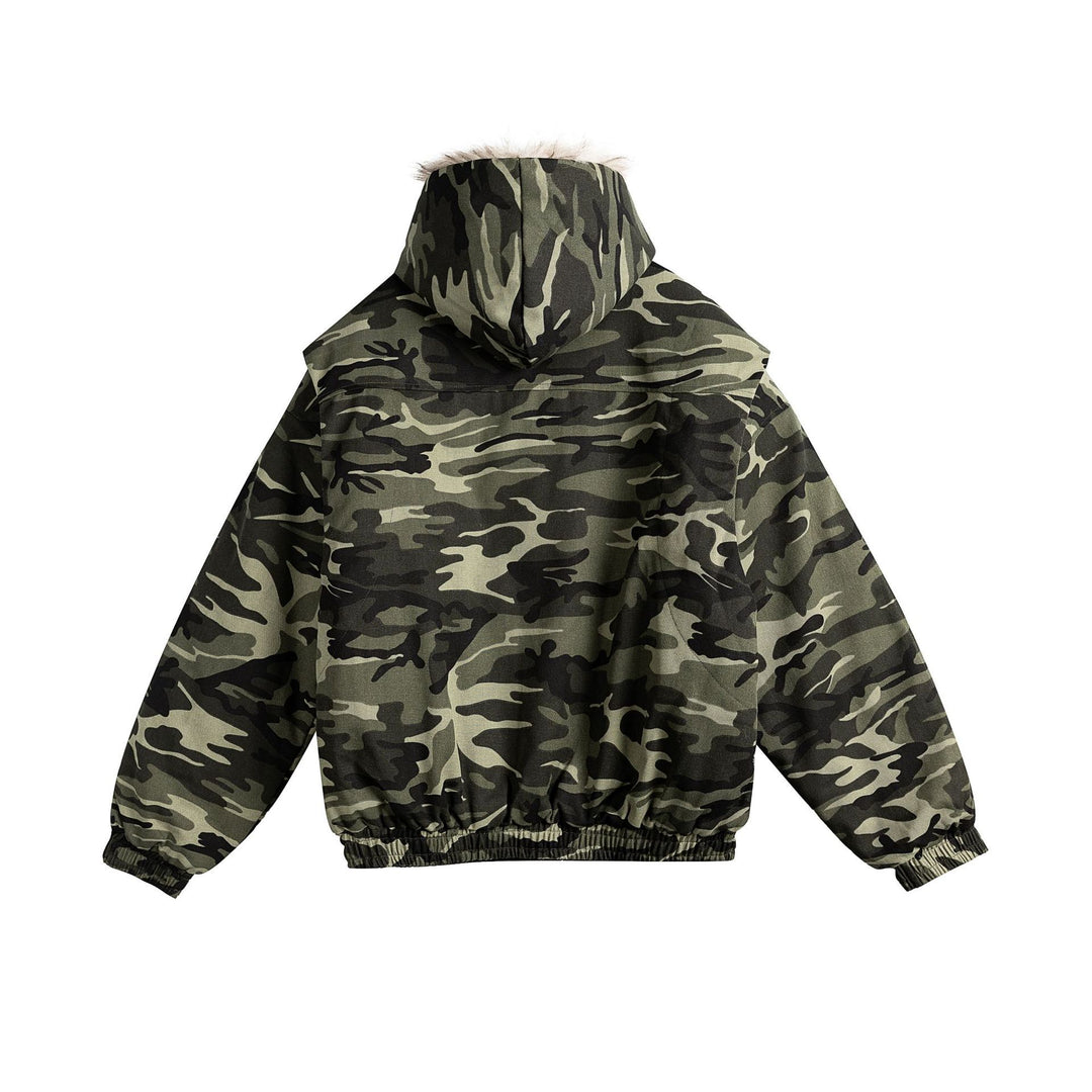 Damen Kurz geschnittene Camouflage-Übergangsjacke mit Kunstfellkapuze und elastischem Saum Nord Taschen