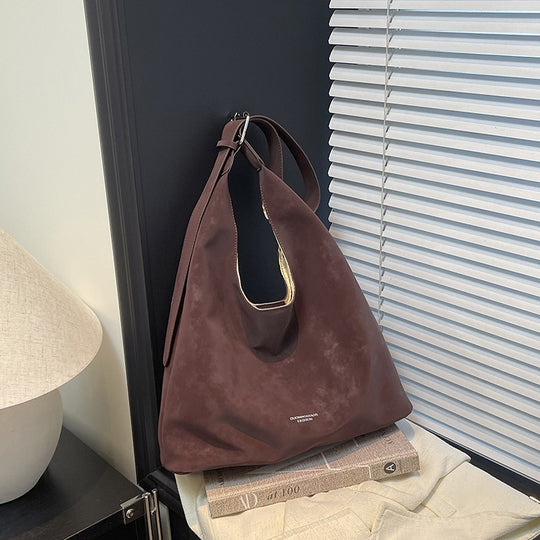 Damen trendige Hobo-Tasche mit eleganten Akzenten Nord Taschen