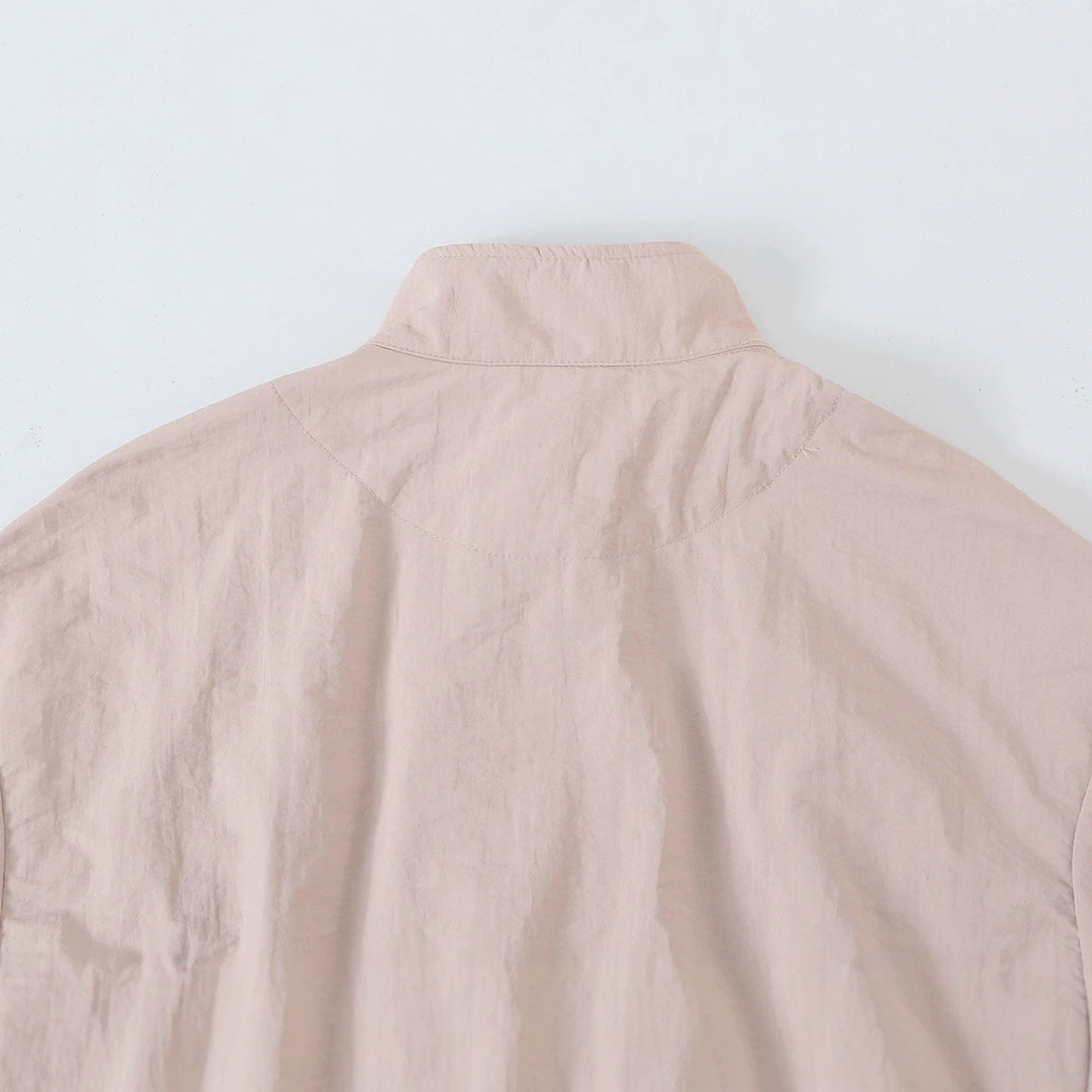 Damen Leichte Taillierte Übergangsjacke mit Tunnelzug, Stehkragen und Ballonärmeln Nord Taschen