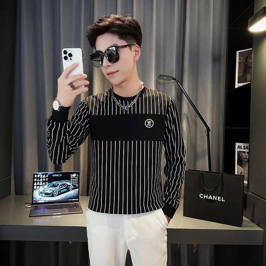 Herren Gestreiftes Langarmshirt mit Brustpasse und Rundhalsausschnitt Nord Taschen