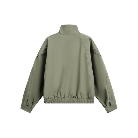 Unisex Kurzblouson im minimalistischen Tech‑Stoff mit Funnelkragen und verdeckter Frontblende Nord Taschen