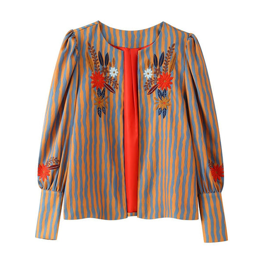 Damen Leichte gestreifte Blusenjacke mit floraler Stickerei und Manschetten Nord Taschen