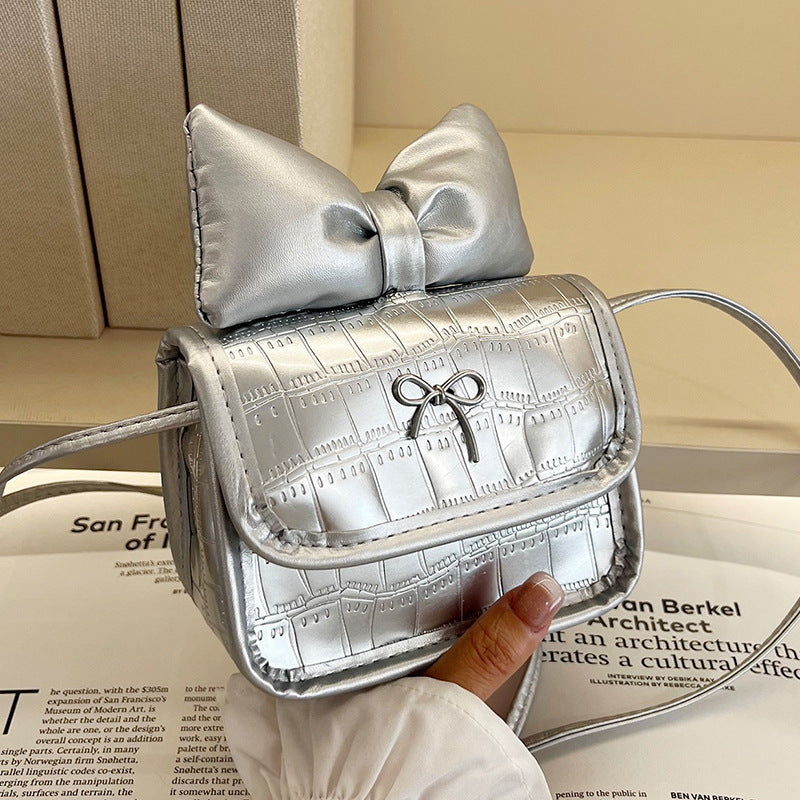 Damen Mini-Handtasche mit verspieltem Schleifendetail Nord Taschen