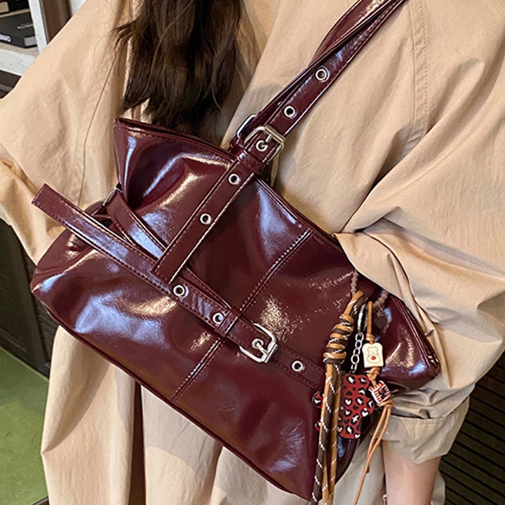 Damen Tragetasche mit elegantem Gürtelakzent und robustem Kunstleder Nord Taschen