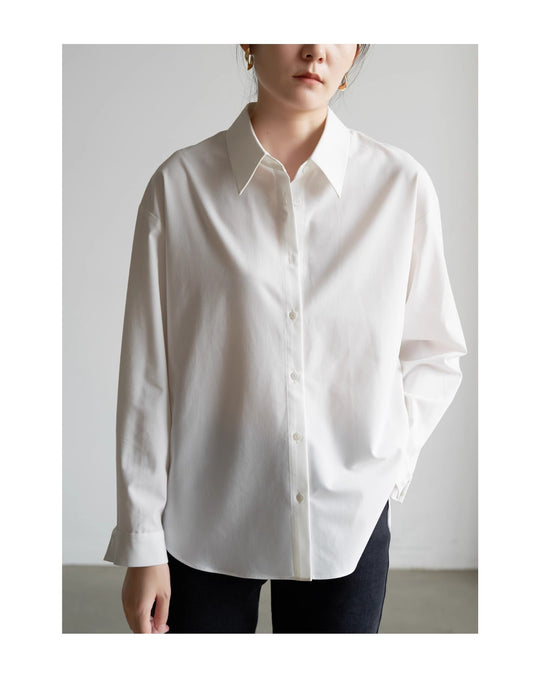 Damen Schicke und lässige Bluse mit oversized Schnitt Nord Taschen