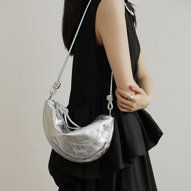Damen Hobo-Tasche mit elegantem Design und vielseitigem Tragesystem Nord Taschen