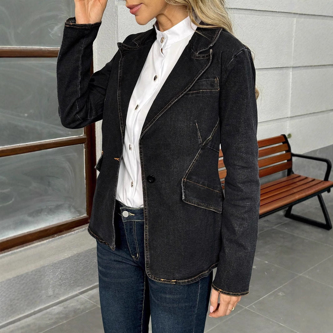 Damen taillierter Denim-Blazer mit Reverskragen und Pattentaschen Nord Taschen