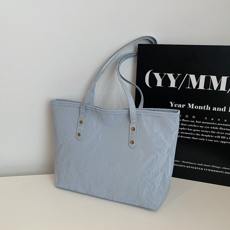 Damen elegante Tragetasche mit strukturiertem Design und modischen Akzenten Nord Taschen
