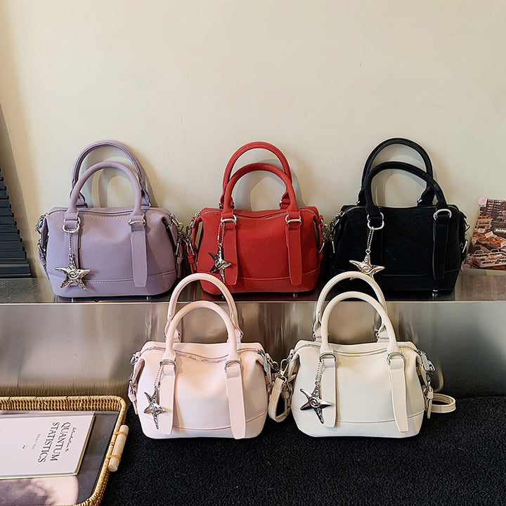 Damen modische Handtasche mit verspieltem Sternenanhänger Nord Taschen