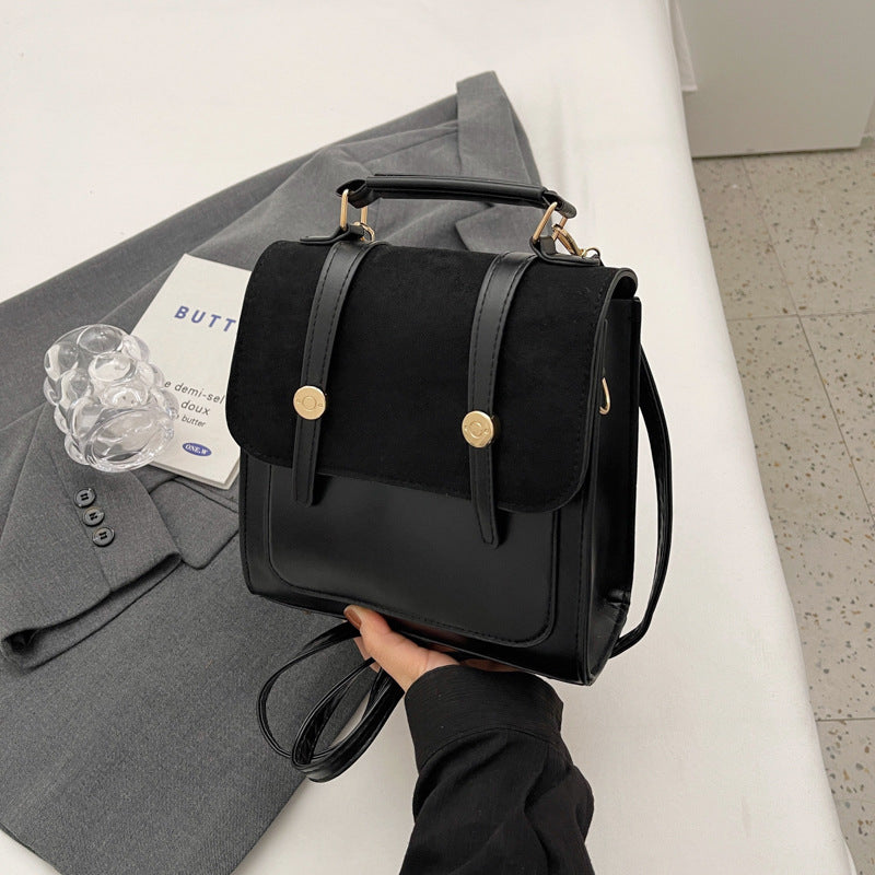 Damen elegante Handtasche mit strukturiertem Obermaterial und hochwertigem Velours Nord Taschen