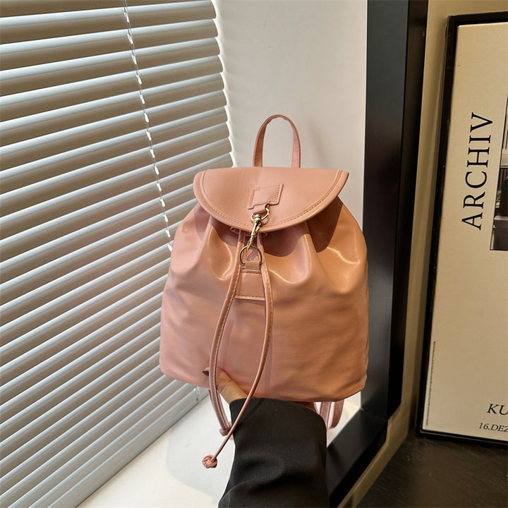 Damen Rucksackhandtasche mit elegantem Verschluss Nord Taschen