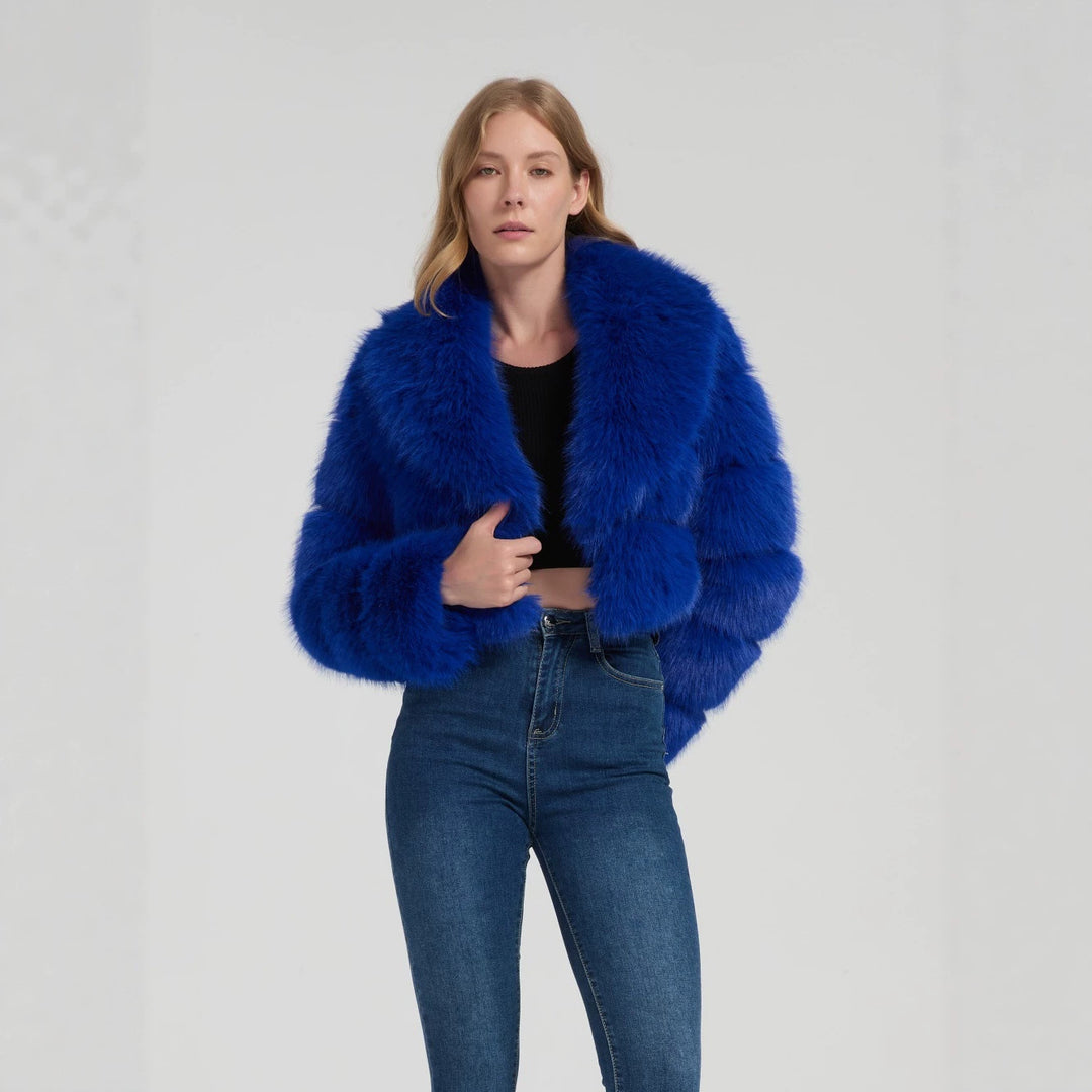 Damen Kurz geschnittene Kunstpelz‑Bolerojacke mit voluminösem Schalkragen Nord Taschen