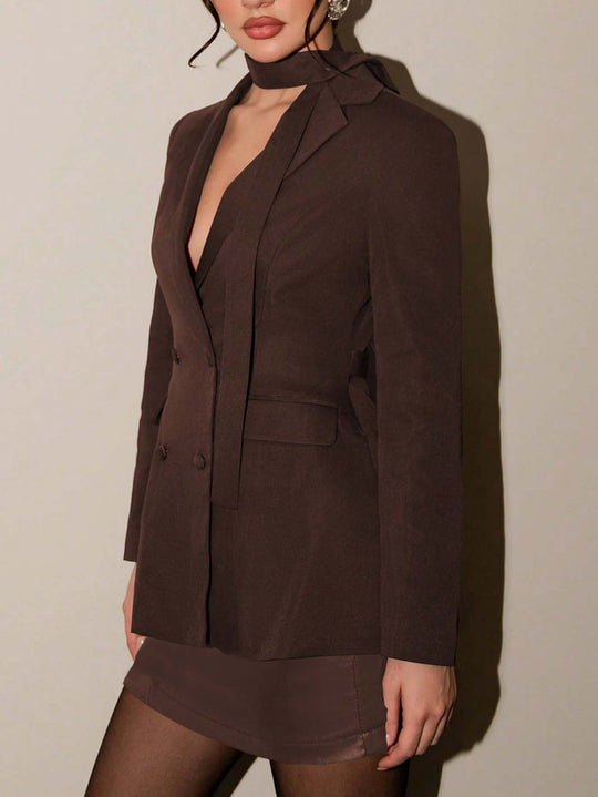 Damen Longline-Blazer mit integriertem Halstuch und doppelreihiger Knopfleiste Nord Taschen