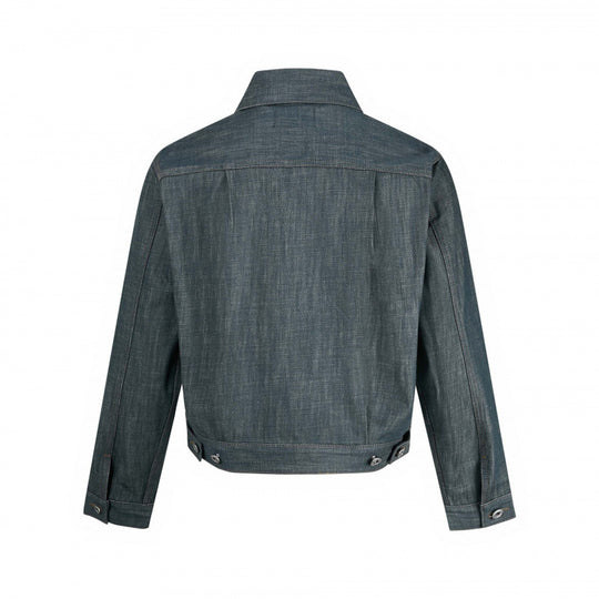 Herren Kurz geschnittene Jeansjacke mit vertikalen Biesen, Pattentaschen und kastiger Silhouette Nord Taschen