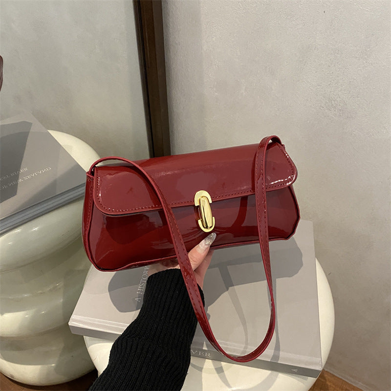 Damen elegante Umhängetasche mit luxuriösem Hochglanzdesign und praktischen Tragegriffen Nord Taschen