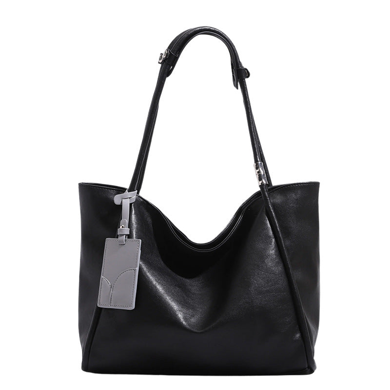 Damen Hobo-Tasche mit luxuriösem Leder und praktischem Innenlayout Nord Taschen