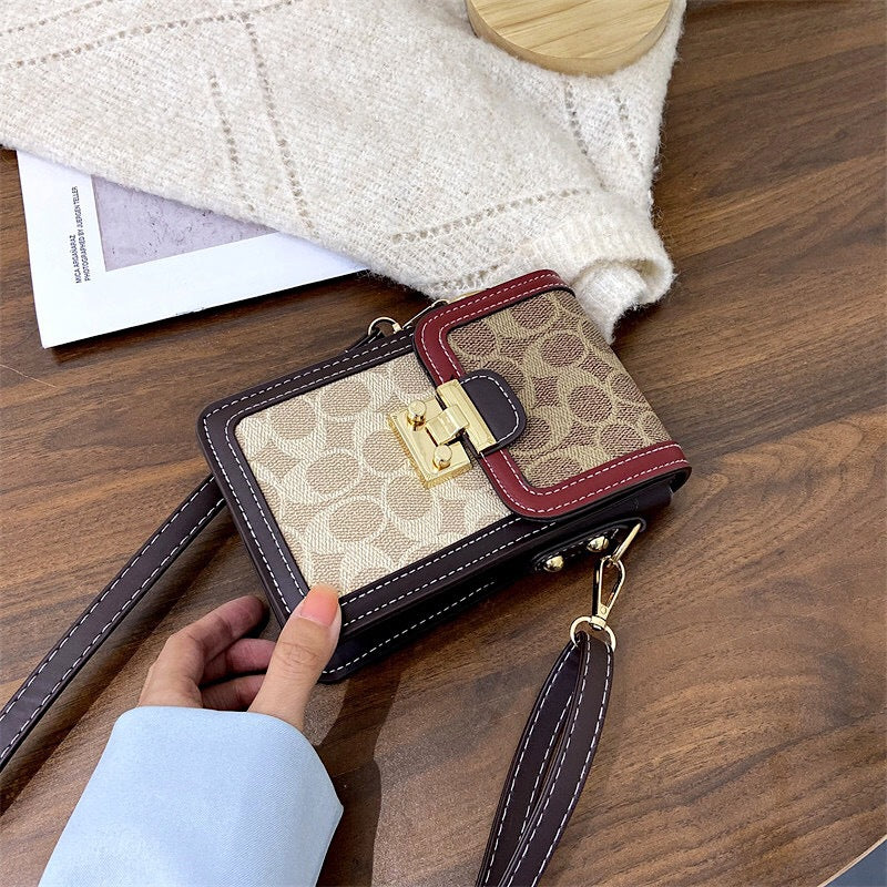 Damen crossbody Tasche mit dekorativem Klappenverschluss Nord Taschen