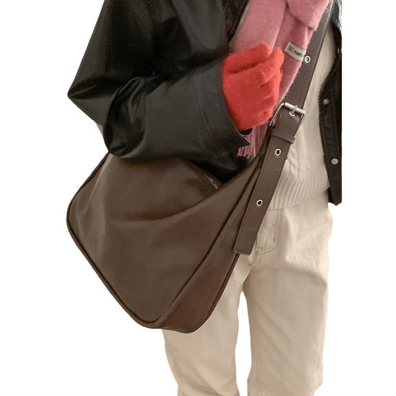 Damen Hobo-Tasche mit geschmeidiger Oberfläche und elegantem, verstellbarem Schulterriemen Nord Taschen