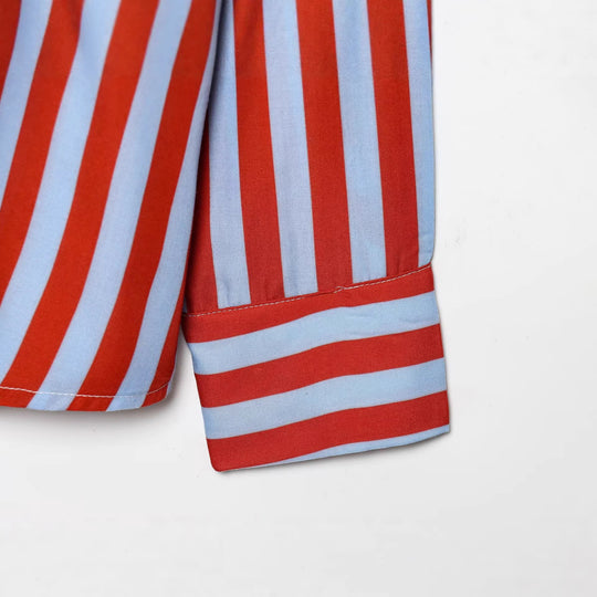 Damen Hemdbluse mit Schluppe und markanten Längsstreifen, lockere Oversize-Passform Nord Taschen