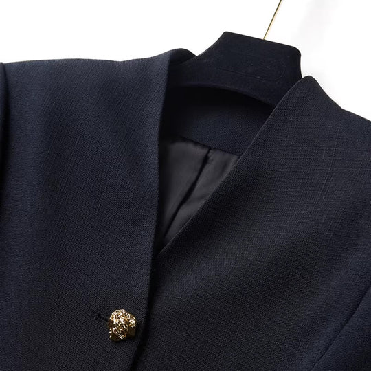 Damen Eleganter Blazer mit goldenem Knopfdetail Nord Taschen