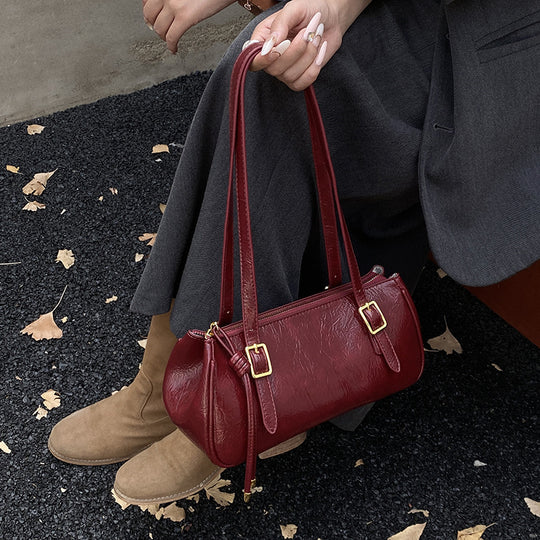 Damen modische Handtasche mit eleganten Schnallen und praktischem Innenfach Nord Taschen