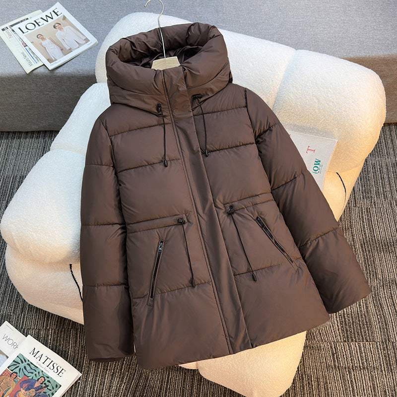Damen nan taillierte wattierte Steppjacke mit hohem Stehkragen, verstellbarem Kordelzug und verdeckten Reißverschlusstaschen Nord Taschen