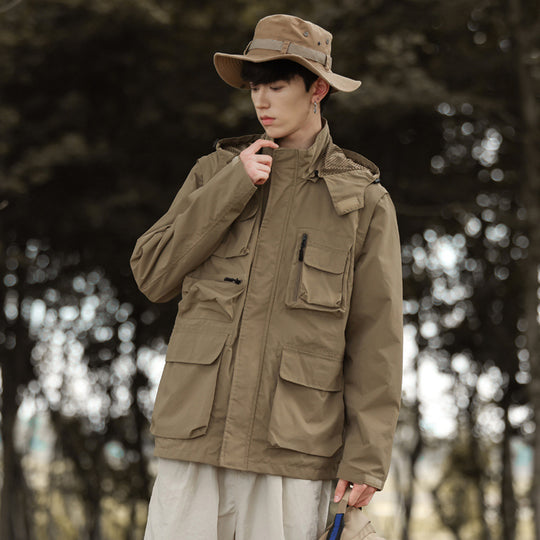 Herren leichte Multifunktions-Fieldjacke mit zahlreichen Utility‑Taschen und Belüftungsdetails Nord Taschen