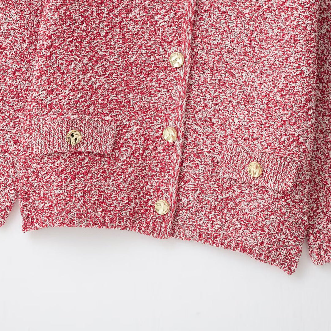 Damen Bouclé-Strickcardigan mit Perlmuttknöpfen und aufgesetzten Taschen Nord Taschen