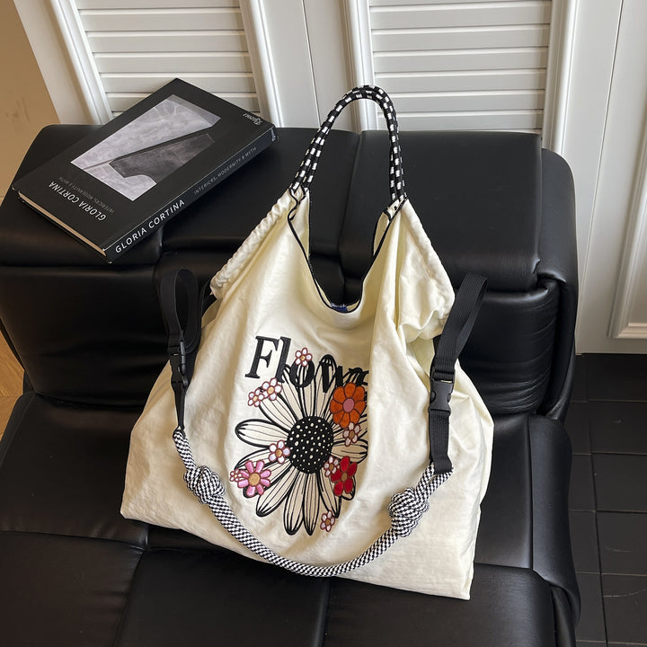 Damen Umhängetasche mit floralem Design und praktischem Zugverschluss Nord Taschen