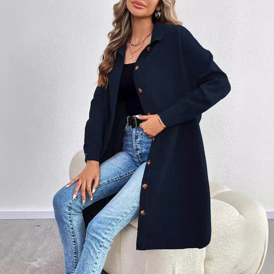 Damen lange Oversize-Cord-Hemdjacke mit durchgehender Knopfleiste und Hemdblusen-Kragen Nord Taschen
