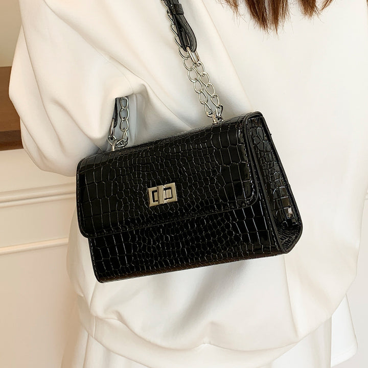 Damen Clutch-Tasche aus hochwertigem Kunstleder mit elegantem Kroko-Muster Nord Taschen