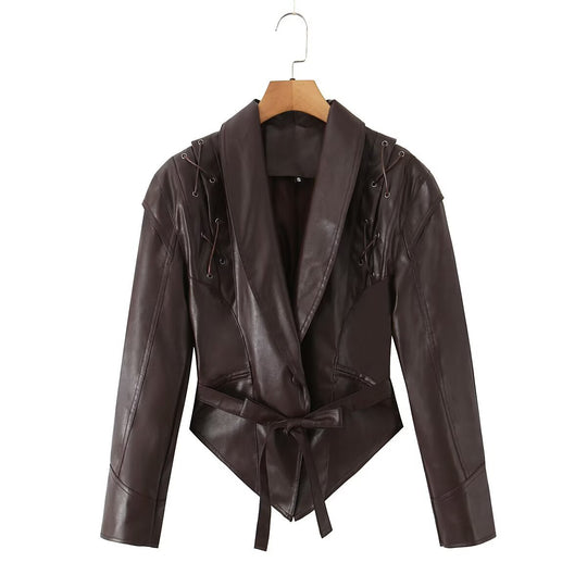 Damen taillierter Kunstlederblazer mit Schnürdetails an den Schultern und Bindegürtel Nord Taschen