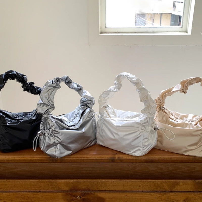 Damen Hobo-Tasche mit geflochtenem Tragegurt und praktischem Innenfächersystem Nord Taschen