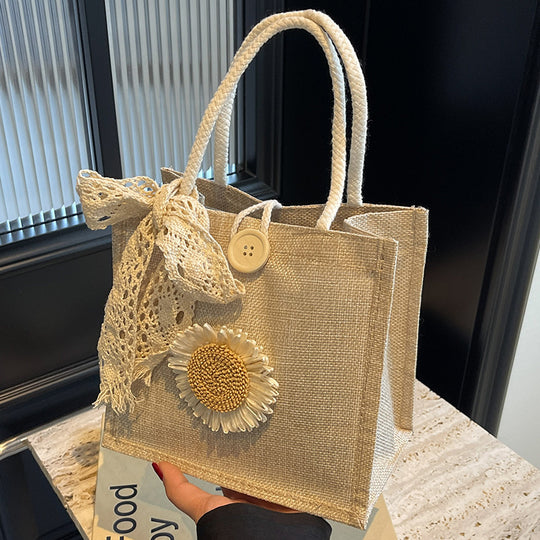 Damen Tragetasche mit floralem Dekor und handgefertigten Details Nord Taschen