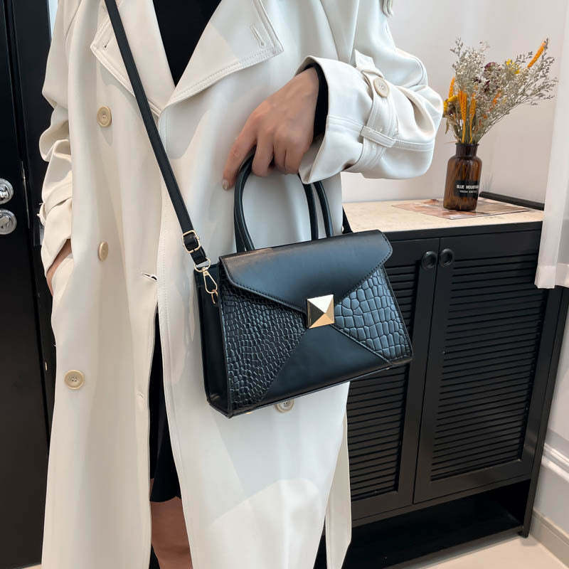 Damen elegante Handtasche mit moderner Krokodilprägung und stilvollem Verschluss Nord Taschen
