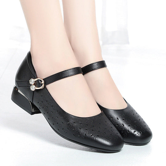 Damen Elegante Ballerinas mit dekorativen Perforationen und komfortablem Riemen Nord Taschen