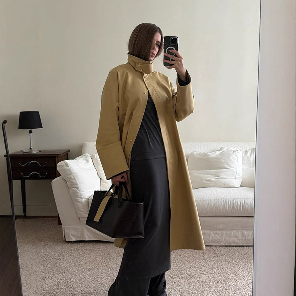 Damen Maxilanger Oversize-Trenchcoat mit Stehkragen und verdeckter Druckknopfleiste Nord Taschen