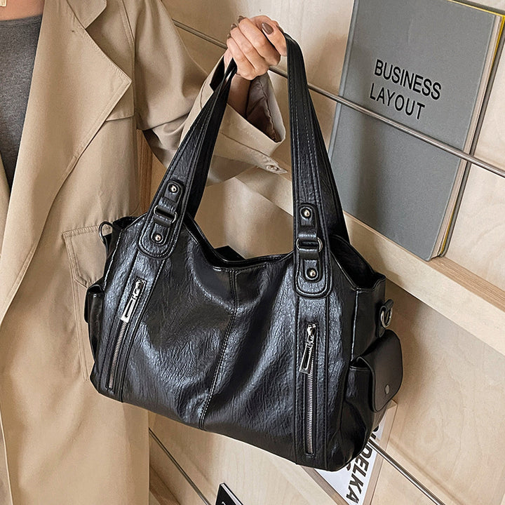 Damen Hobo-Tasche mit praktischen Reißverschlussfächern und stilvollem Design Nord Taschen