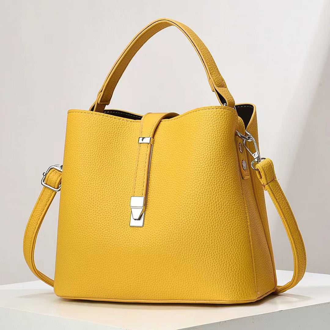 Damen elegante Schultertasche mit strukturiertem Obermaterial Nord Taschen