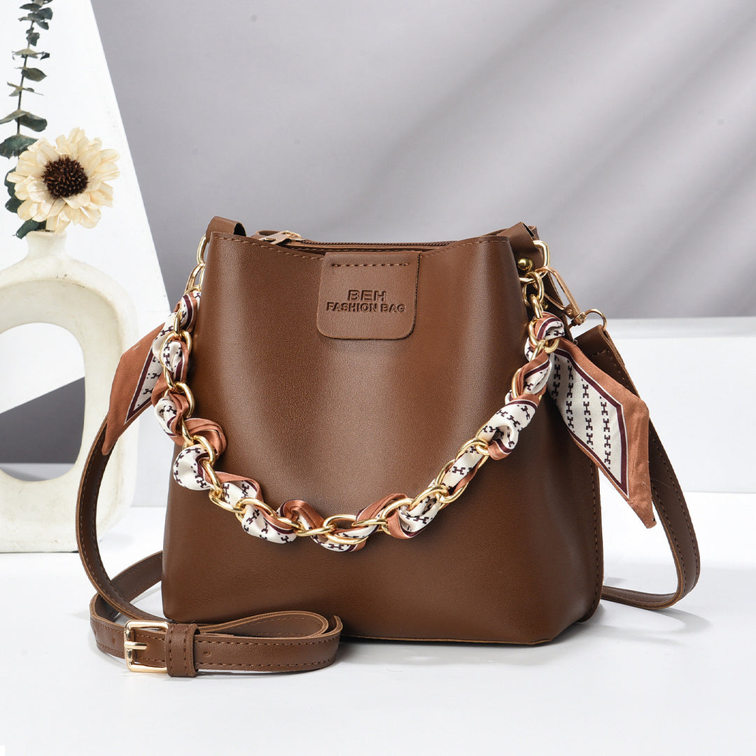 Damen Bucket-Handtasche mit modischer Kettenverzierung und abnehmbarem Schal Nord Taschen