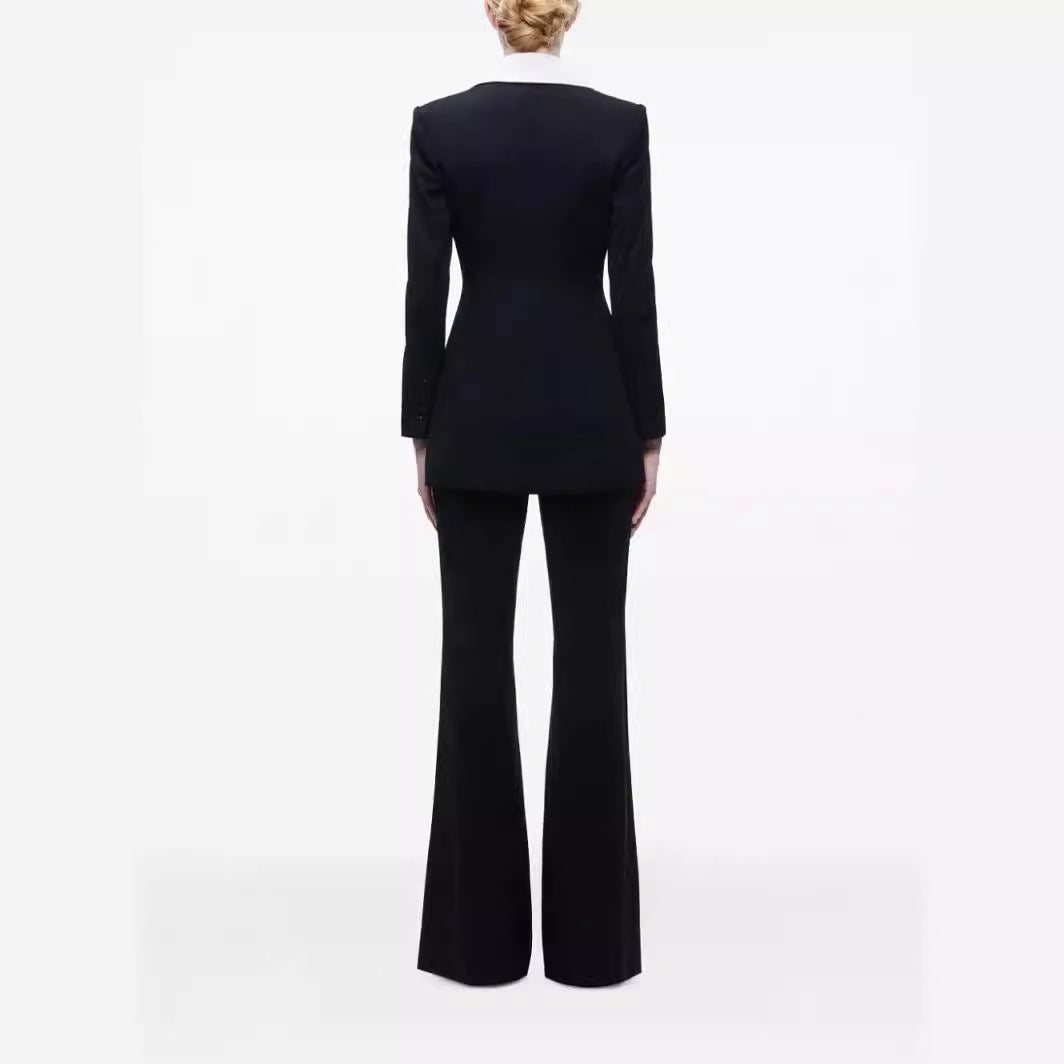 Damen Elegantes Zweiteiliges Smokingset mit kontrastierendem Schalkragen und ausgestellter Schlaghose Nord Taschen