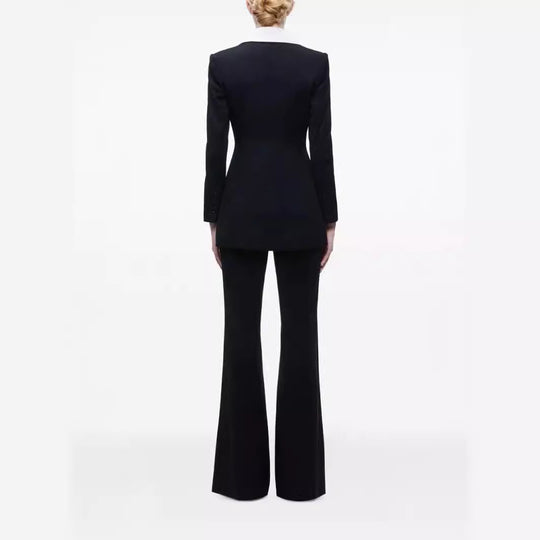 Damen Elegantes Zweiteiliges Smokingset mit kontrastierendem Schalkragen und ausgestellter Schlaghose Nord Taschen