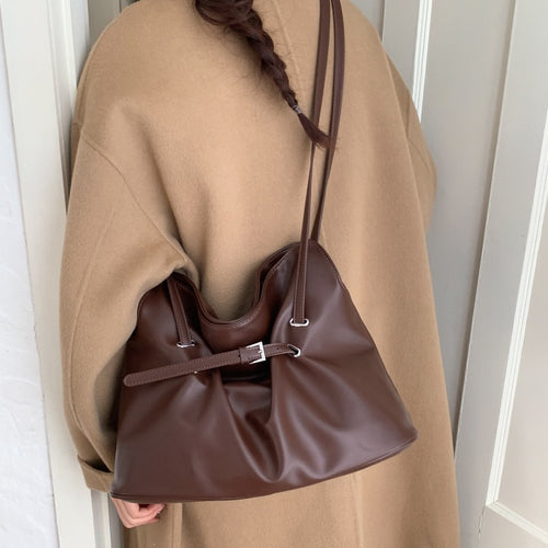 Damen Umhängetasche aus hochwertigem Kunstleder mit verstellbarem Kordelzug Nord Taschen