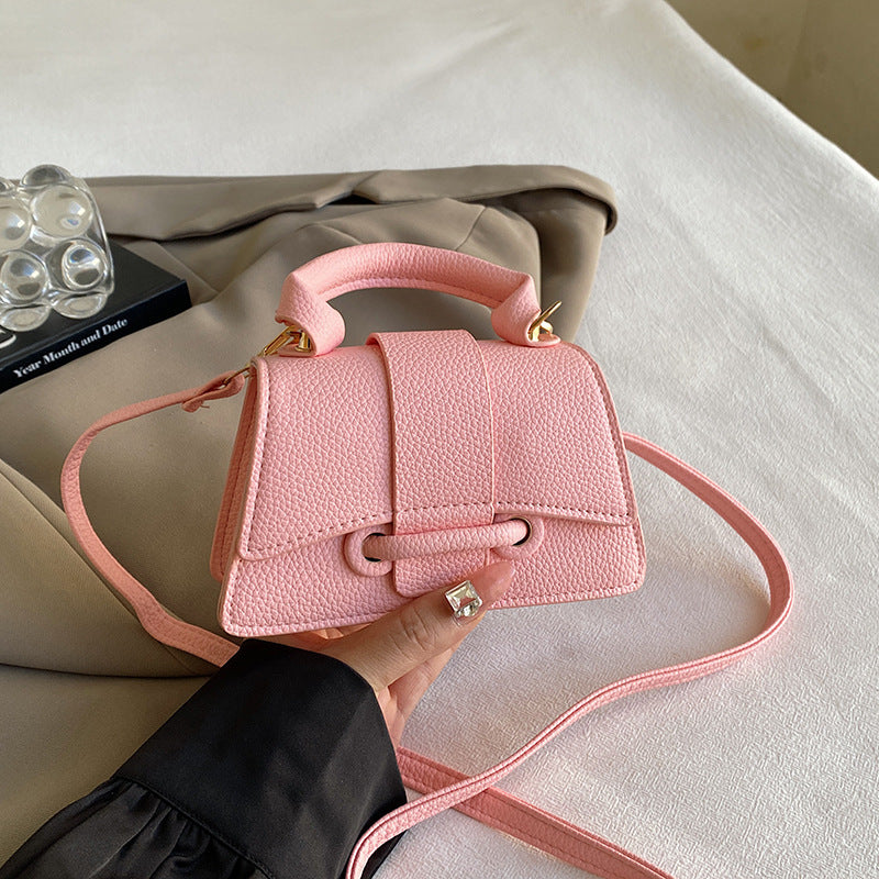 Damen Mini-Schultertasche mit elegantem Knopfverschlussystem Nord Taschen