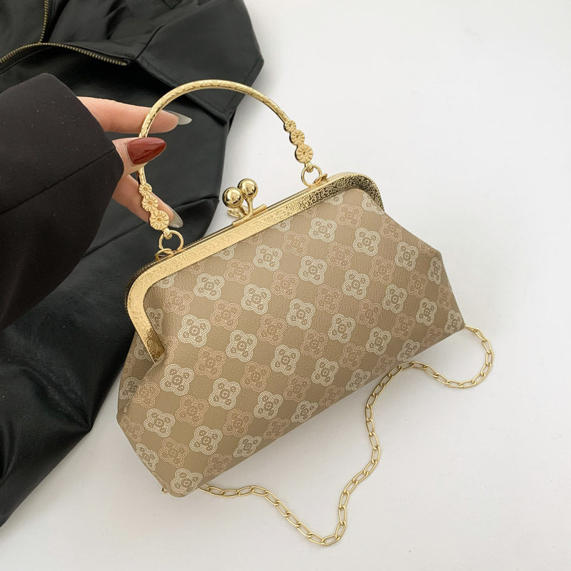 Damen-Clutch mit elegantem Blütenmuster und verziertem Kettenverschluss Nord Taschen