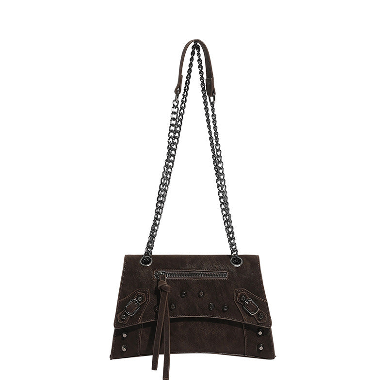 Damen Umhängetasche mit modischen Kettenakzenten und ausgefallenem Design Nord Taschen