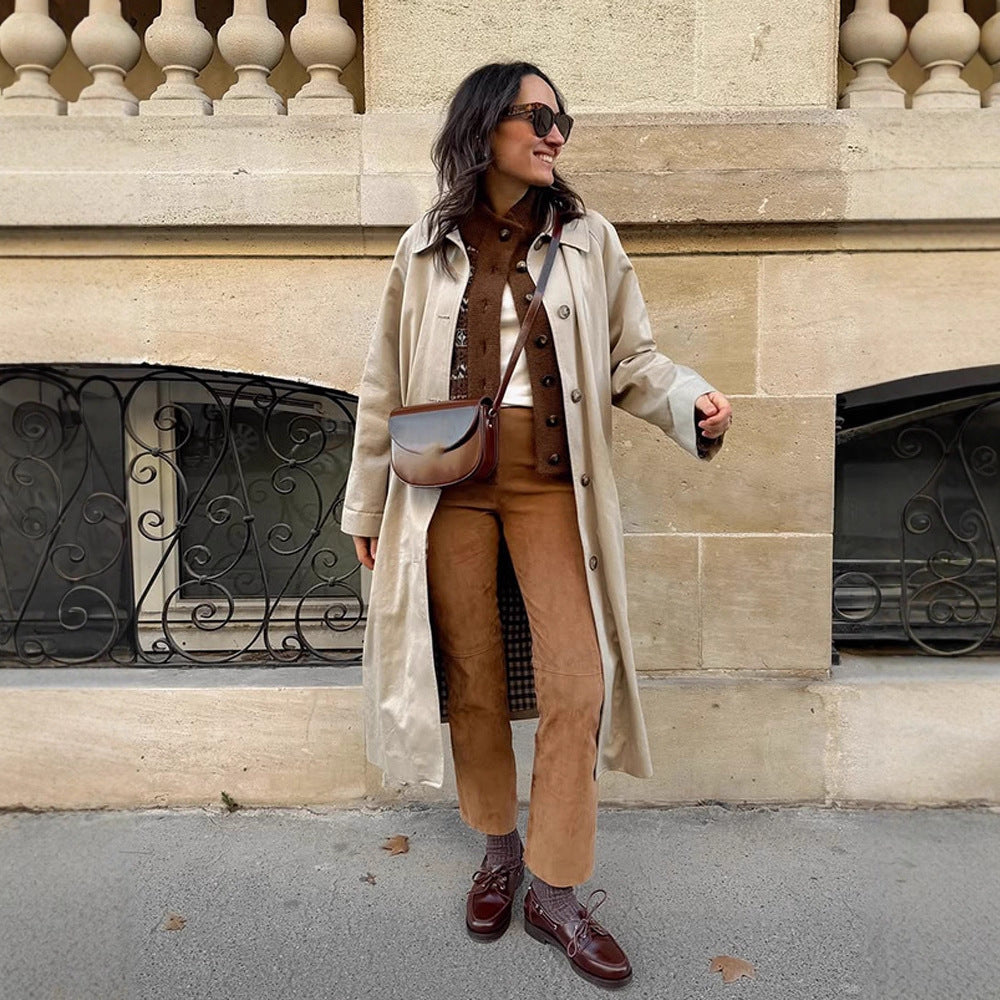 Damen Maxilanger Trenchcoat mit Karofutter, weitem Fall & klassischer Knopfleiste Nord Taschen