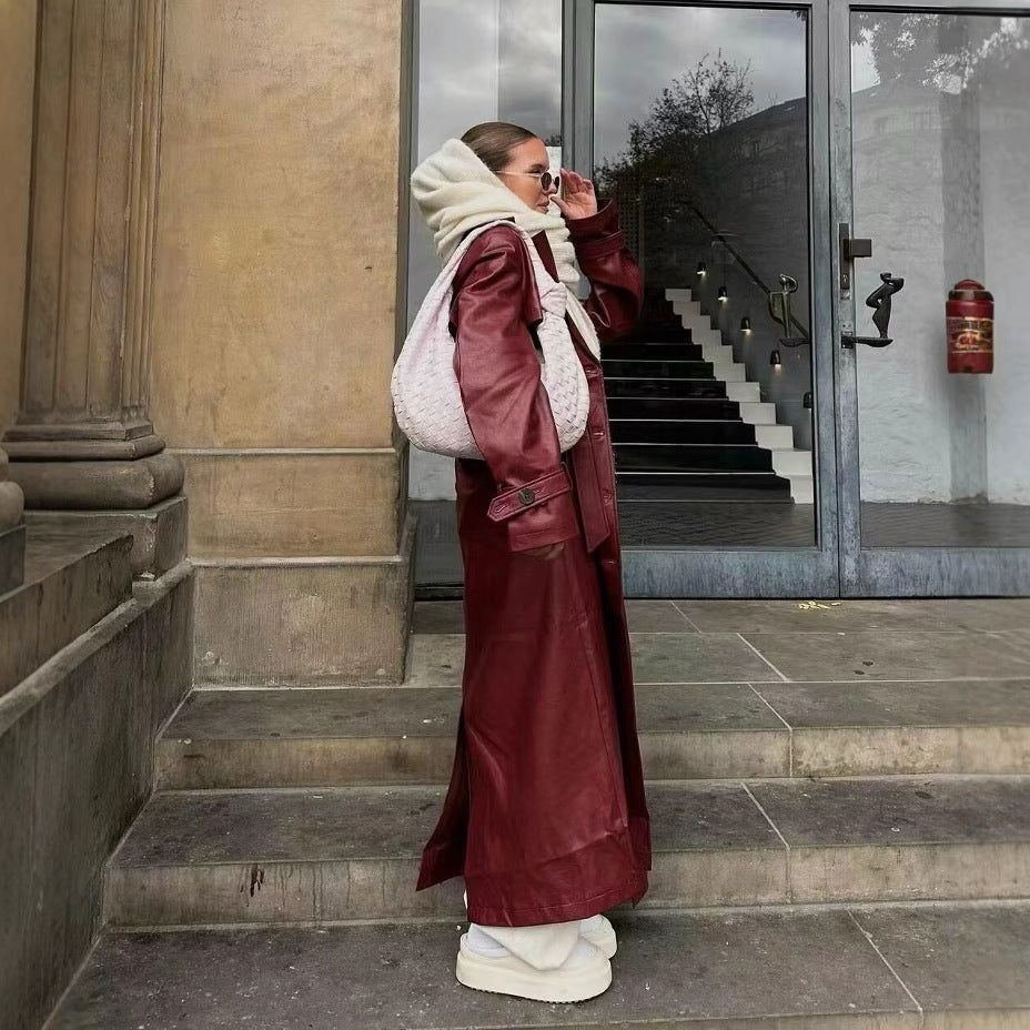 Damen 100+ langer oversize Kunstleder‑Trenchcoat mit Taillengürtel und weitem Revers Nord Taschen