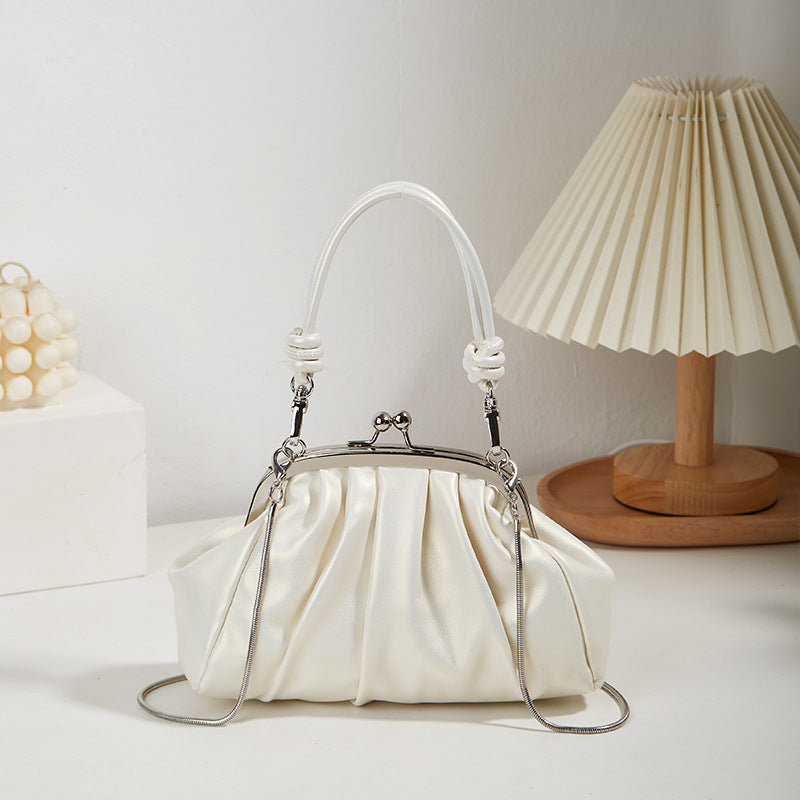 Damen Handtasche mit elegantem Faltendesign und verstellbarem Schulterriemen Nord Taschen