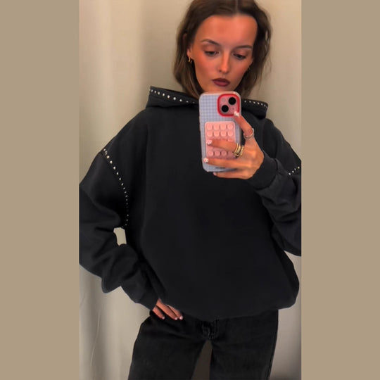 Damen Oversized Kapuzenpullover mit Nietenbesatz und Ballonärmeln Nord Taschen